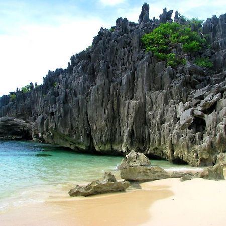 Reddoorz Near Colgante Bridge Naga City Exteriör bild