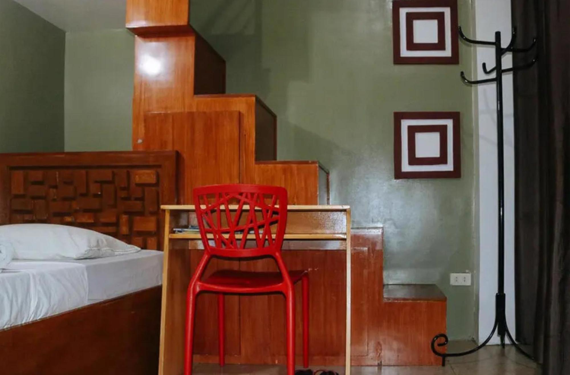 Reddoorz Near Colgante Bridge Naga City Exteriör bild
